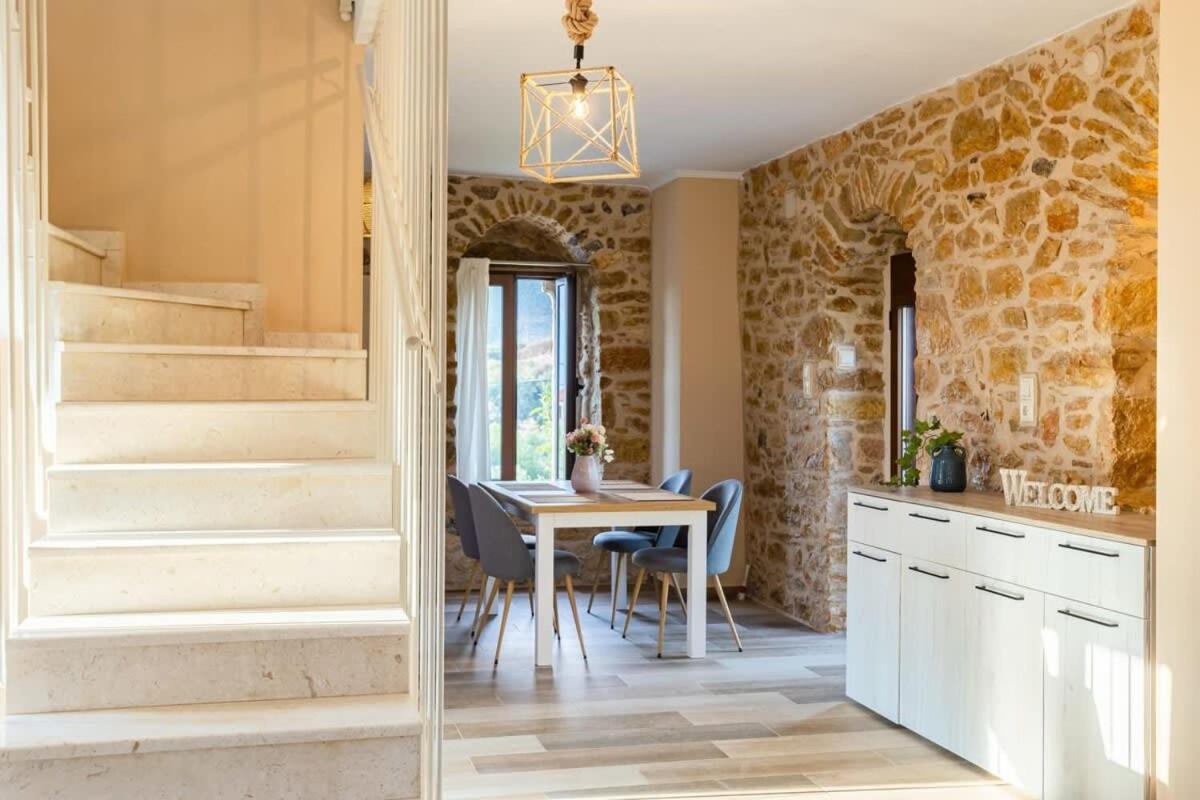 Mantineia Stone Villa-an Ethereal Getaway * Megali Mantineia