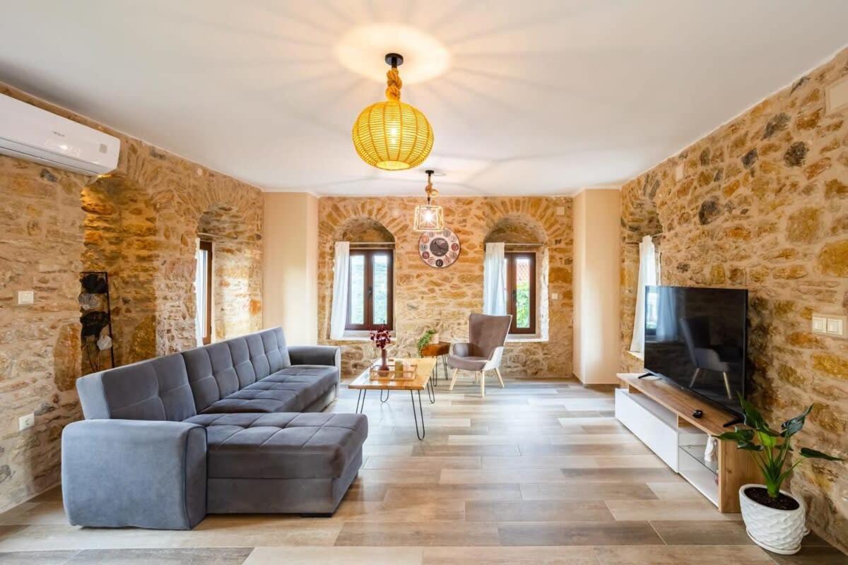 Holiday home Mantineia Stone Villa-an Ethereal Getaway Megali Mantineia